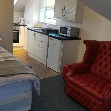 Unique Studio III With Free Wifi Maidstone Exterior photo